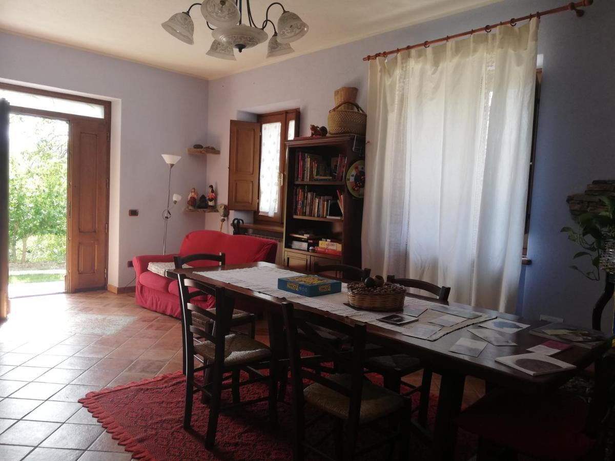 Agrifoglio B&B Con Giardino Aritzo Exterior photo