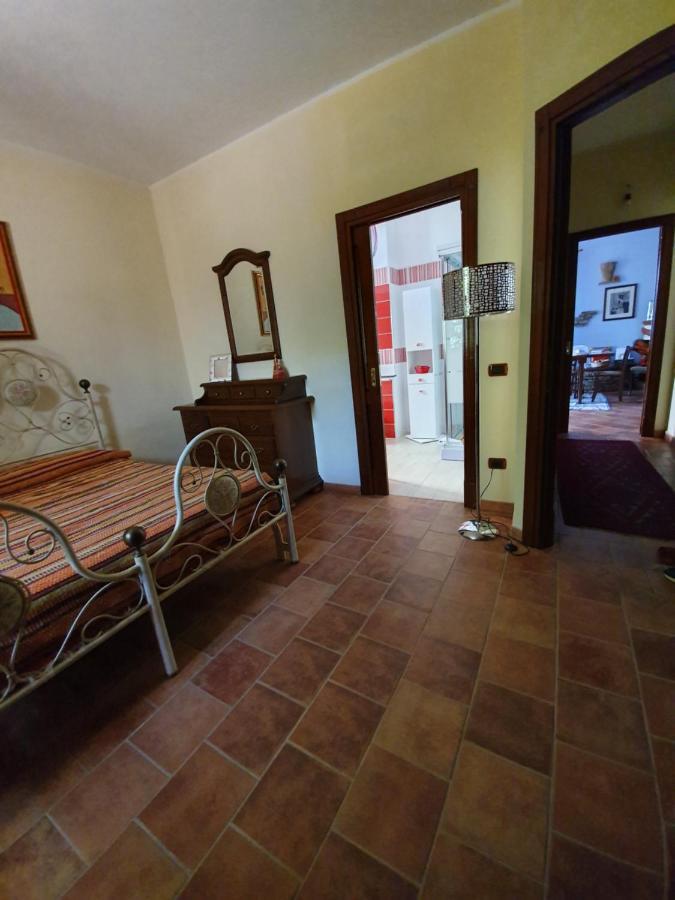 Agrifoglio B&B Con Giardino Aritzo Exterior photo